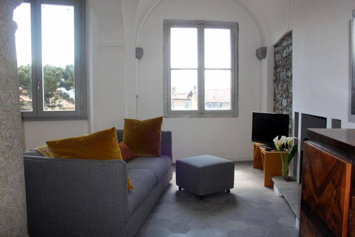 Due Colonne - Menaggio By Lovecomo Exterior photo